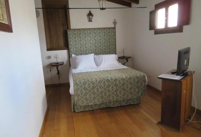 Habitación Estándar, Palacio Rejadorada