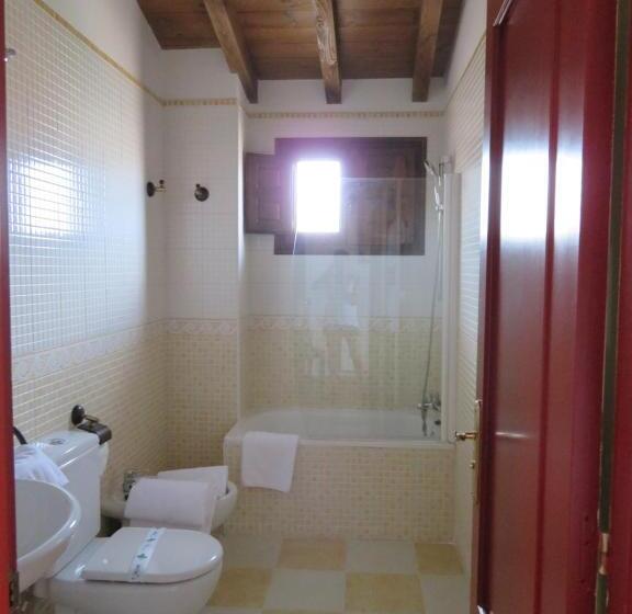 Habitación Familiar, Palacio Rejadorada