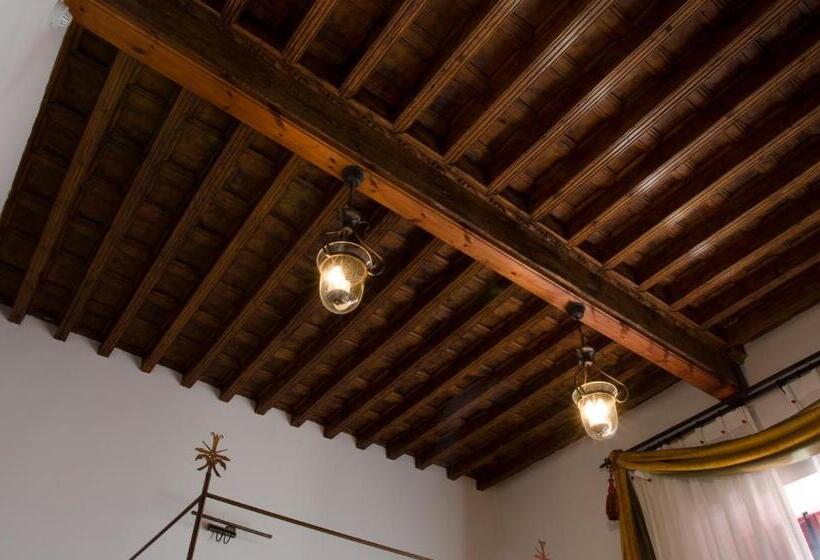 Habitación Deluxe, Palacio Rejadorada