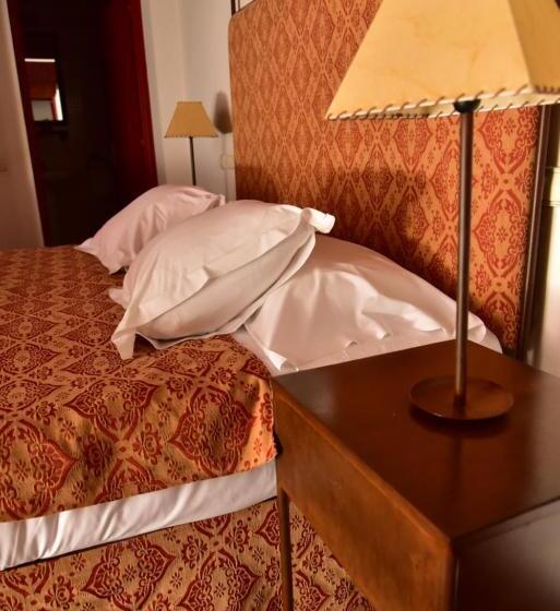 Romantic Room, Palacio Rejadorada