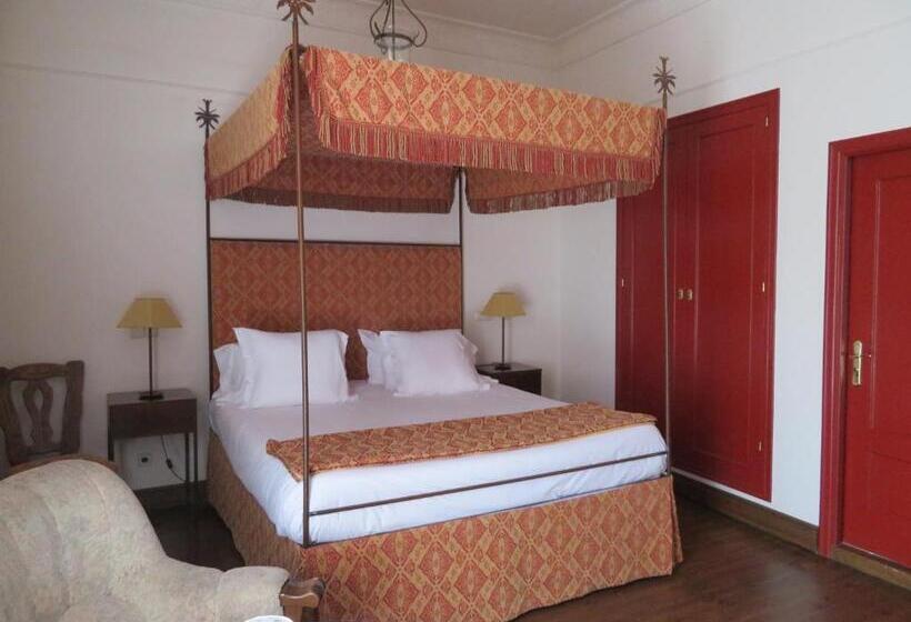 Habitación Romántica, Palacio Rejadorada