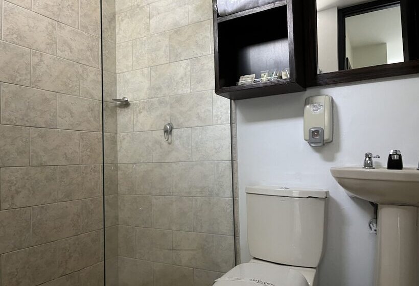 חדר משפחתי, Greenview Medellin By St Hoteles
