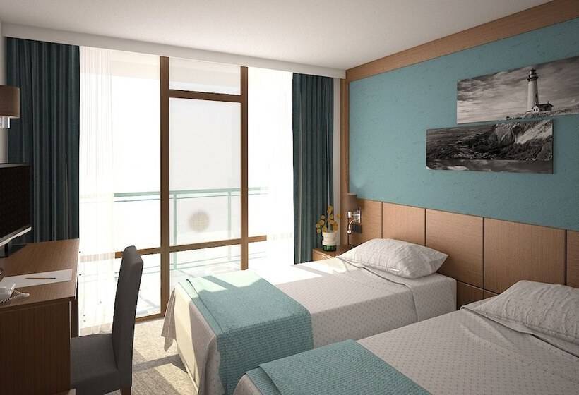 Номер Стандарт с Балконом, Pomorie Sun