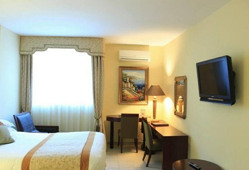 Номер Стандарт, Toscana Inn