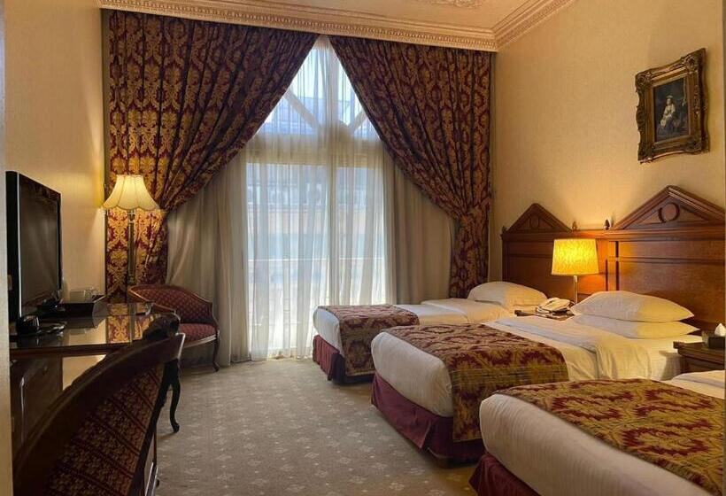 سوییت خانوادگی, Serenada Golden Palace   Boutique