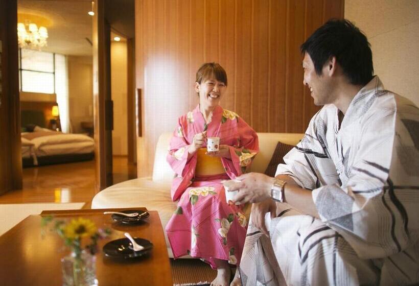 سوییت جونیور, Honjin Hiranoya Kachoan