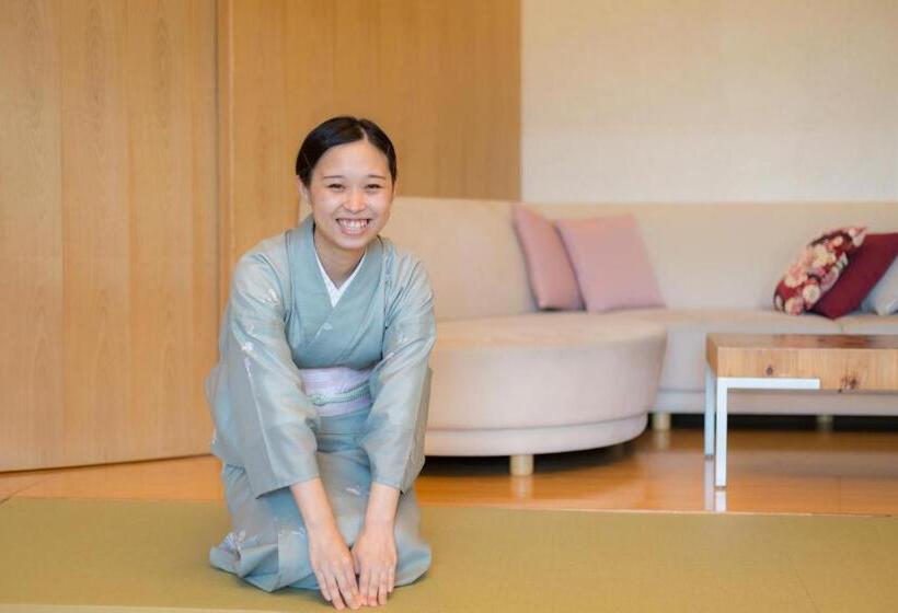 سوییت جونیور, Honjin Hiranoya Kachoan