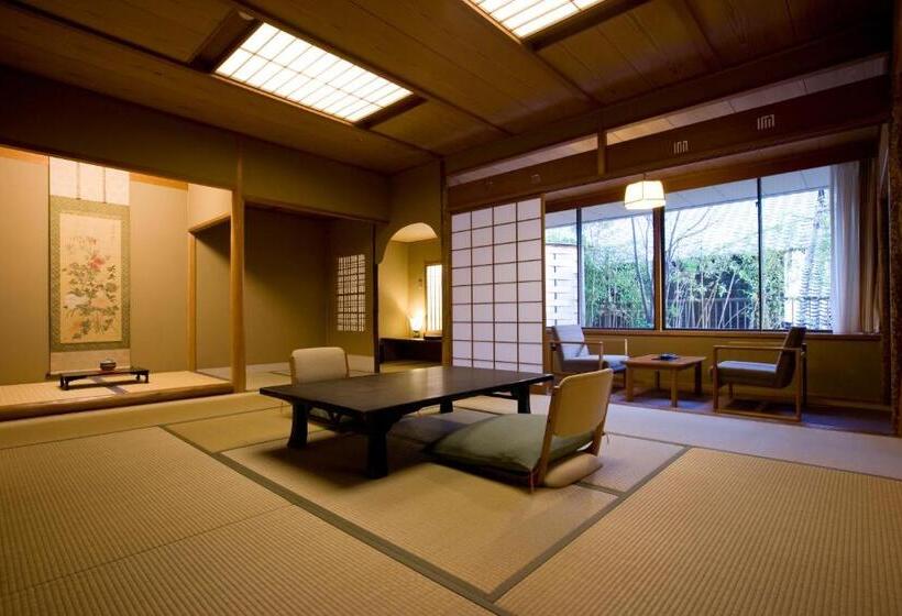 Номер Superior, Miyajima Grand Hotel Arimoto