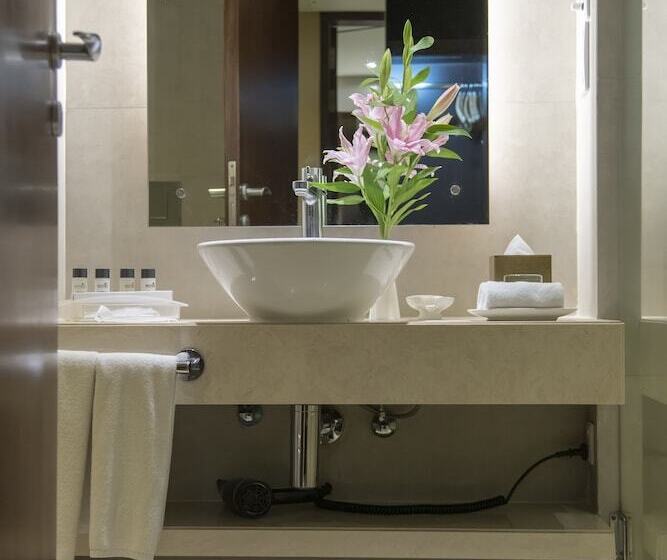 行政房间, Ramada Plaza By Wyndham Pune Hinjewadi