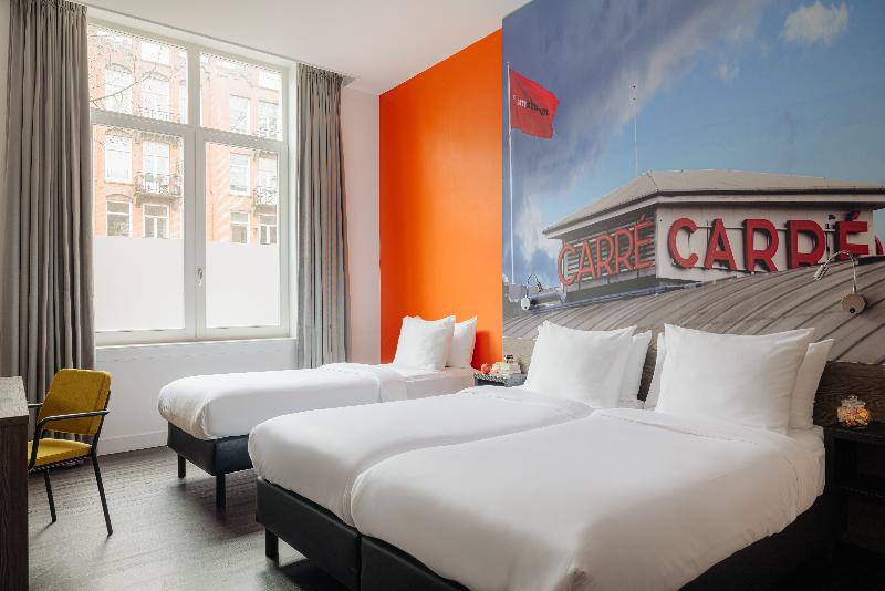 高级三人间, The Manor Amsterdam