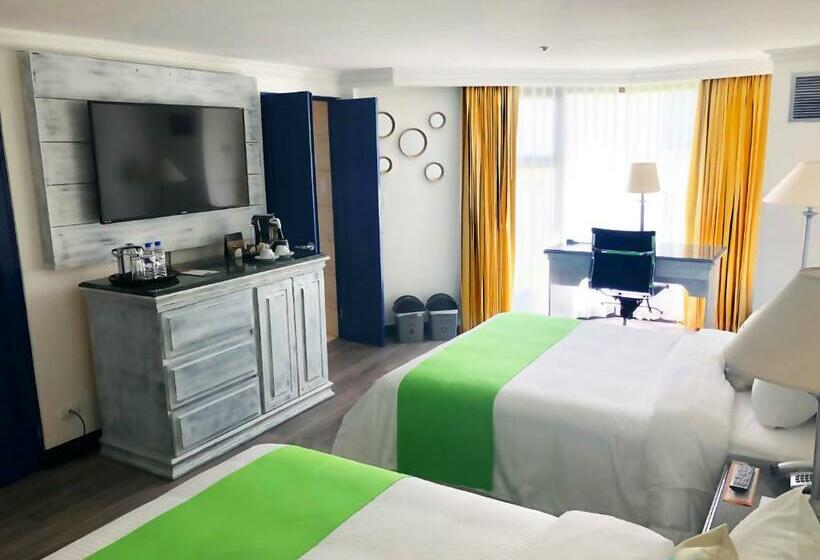 Номер Премиум, Wyndham San Jose Herradura