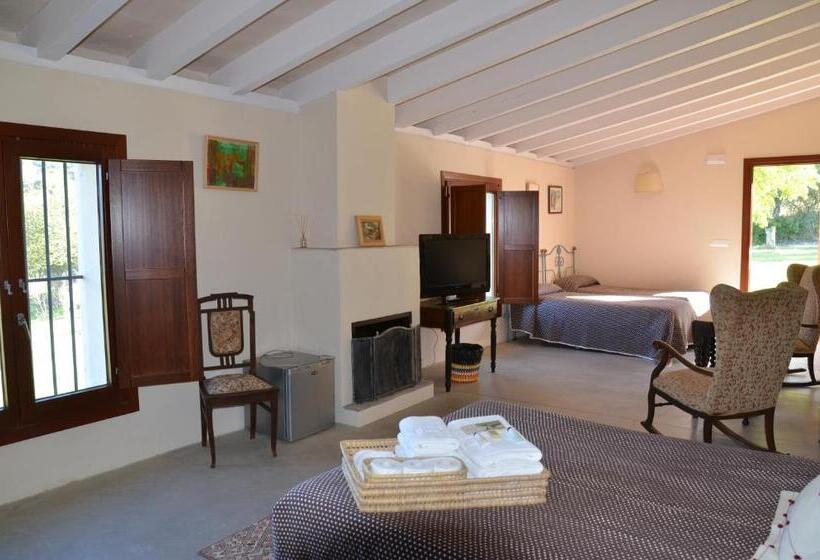 Семейный Номер, Casa Rural El Vihuelo