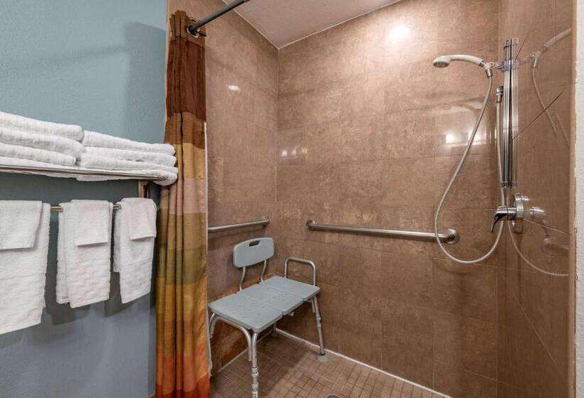 חדר סטנדרט מותאם לאדם עם מוגבלויות, Best Western Plus Bradenton Gateway
