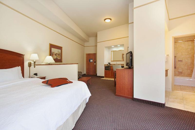 Студио Стандарт Кровать Кинг, Hampton Inn & Suites Parker