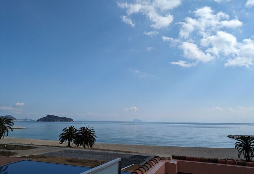 Номер Deluxe Вид на Море, Marissa Resort Sazanseto Suooshima