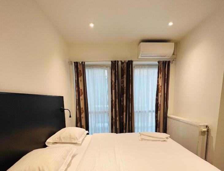 Номер Стандарт, Parkhotel Gent Centrum