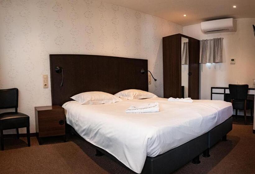 Номер Стандарт, Parkhotel Gent Centrum