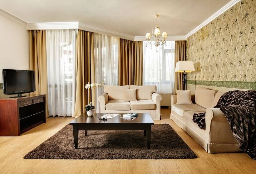 디럭스 스위트, Premier Luxury Mountain Resort