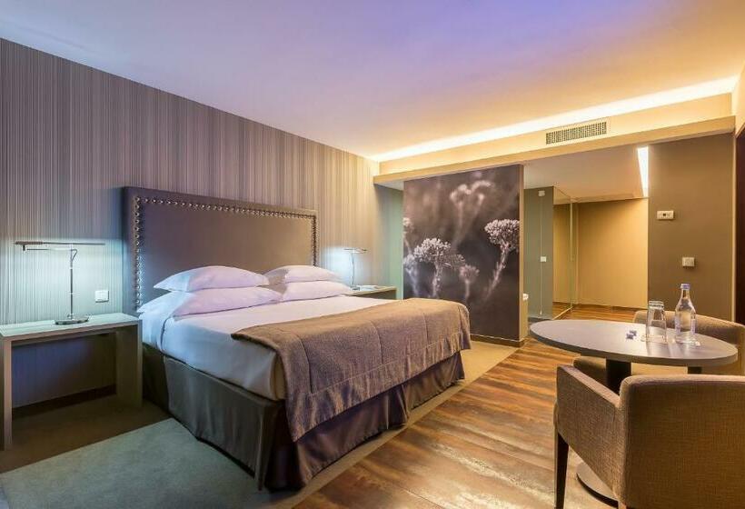 Люкс, Algarve Marriott Salgados Golf Resort & Conference Center
