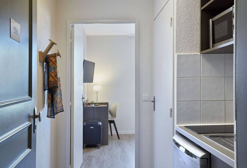 Студия Стандарт, Aparthotel Adagio Access Poitiers