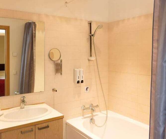 آپارتمان سوپریور 3 خوابه, Downtown Reykjavík Apartments