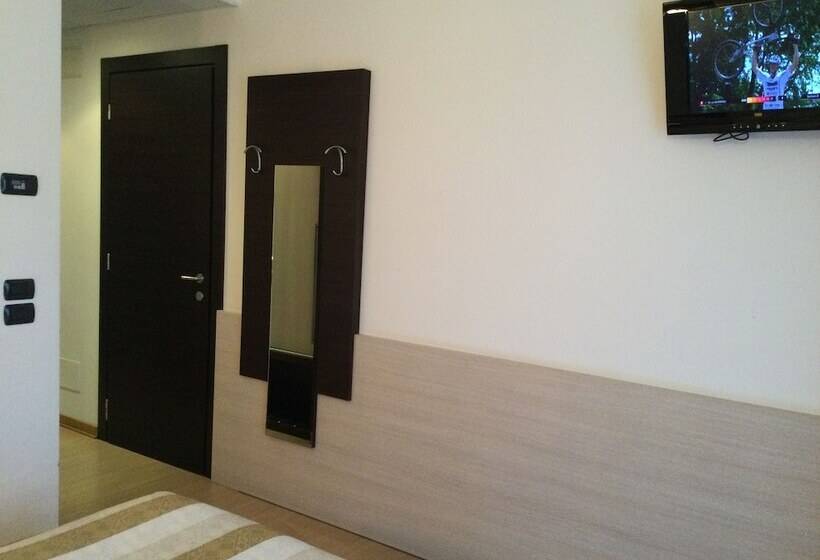 Номер Стандарт, Eraclea Palace Hotel 4 Stelle S