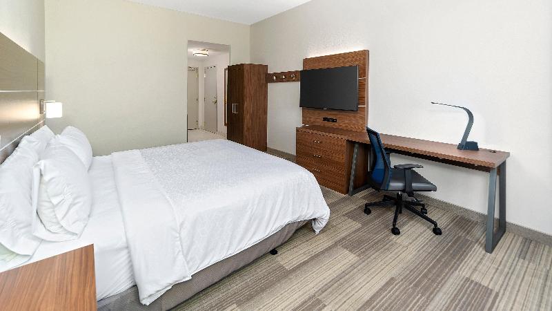 스탠다드 룸 킹사이즈 침대, Holiday Inn Express & Suites Dinuba West, An Ihg