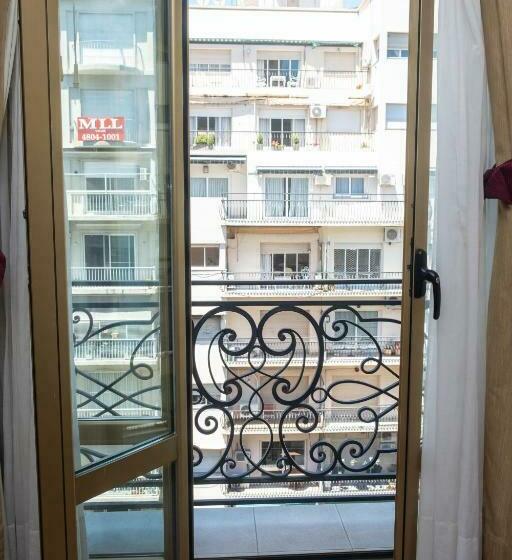 سوییت, Intersur Recoleta