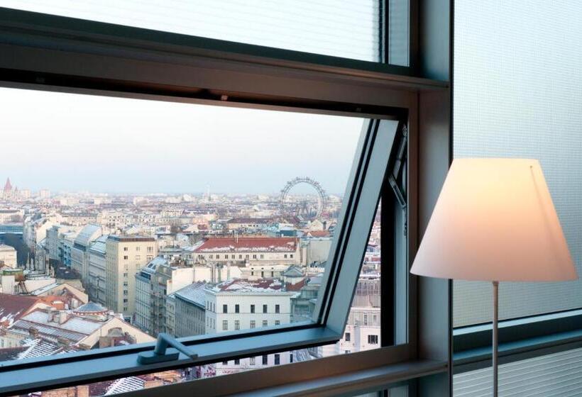 带2个双人床的标准工作室, So/ Vienna
