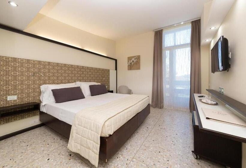 Трехместный Номер Superior, Valtur Baia Del Gusmay Beach Resort