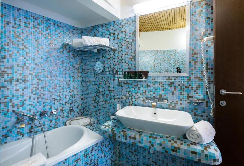 Junior Suite, Valtur Baia Del Gusmay Beach Resort