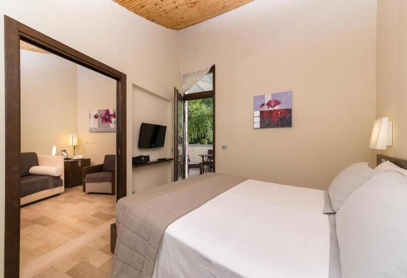 Полулюкс, Valtur Baia Del Gusmay Beach Resort