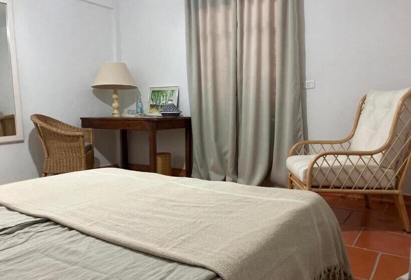 Номер Deluxe Вид на Море с Балконом, Maison D Hote Domaine El Manar
