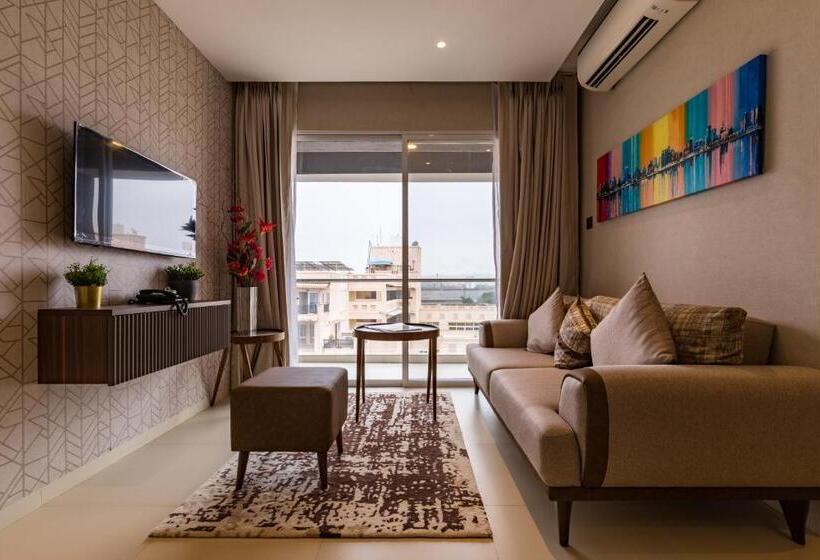 استودیو استاندارد با بالکن, Ar Suites Jewels Royale   Koregaon Park Nx