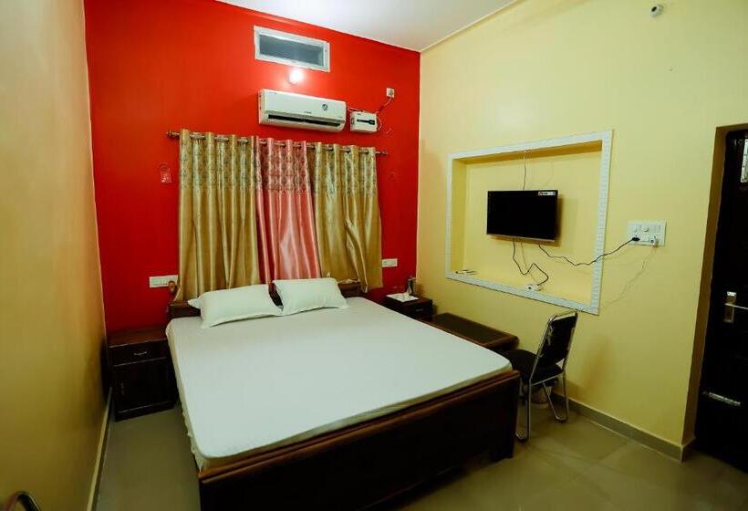 اتاق استاندارد با تخت بزرگ, Virasat Retreat