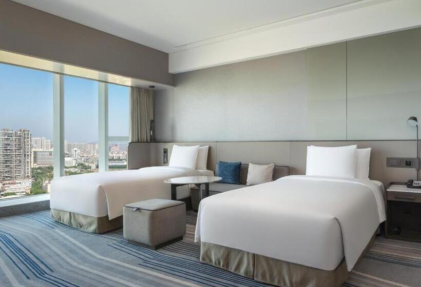 标准间, Crowne Plaza Xiamen Jimei Seaview, An Ihg Hotel Free Mini Bar