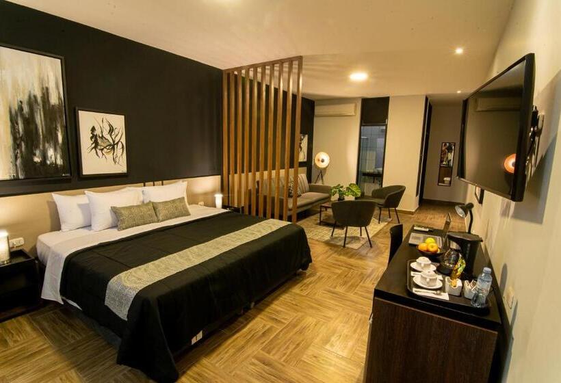 سوئیت با تخت بزرگ, Rua Hoteles Piura