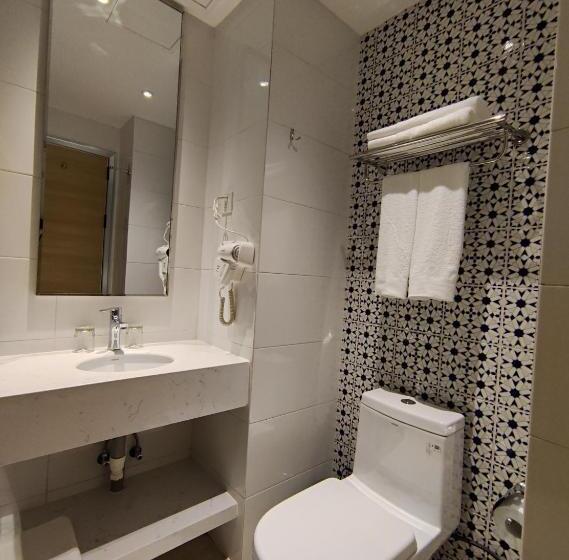 Quarto Deluxe, Vancii