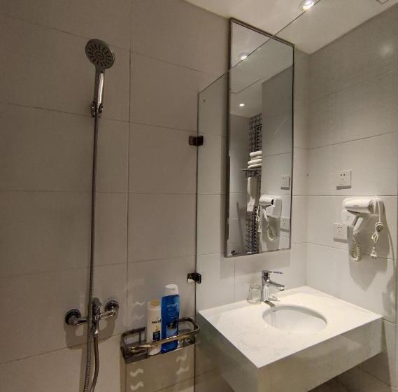 Quarto Deluxe, Vancii