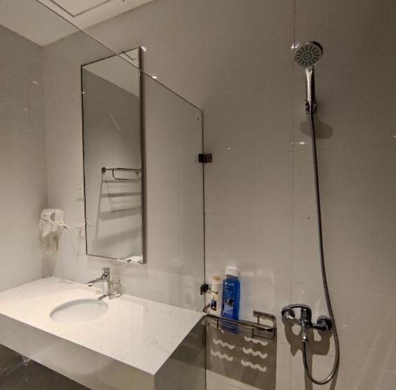 Quarto Deluxe, Vancii