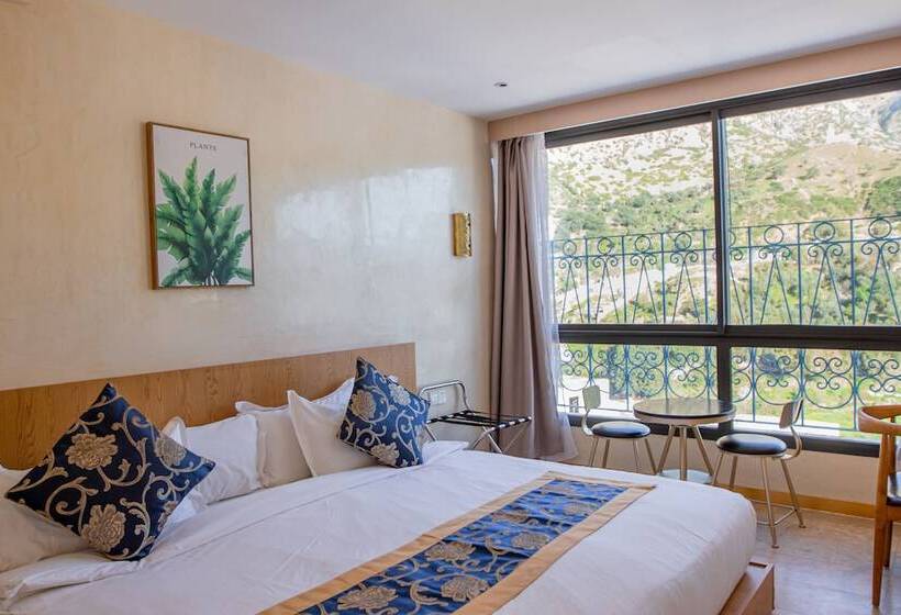 Quarto Deluxe, Vancii