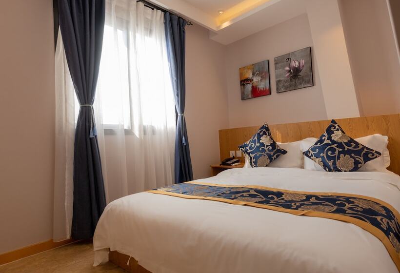 Quarto Estandar Individual, Vancii