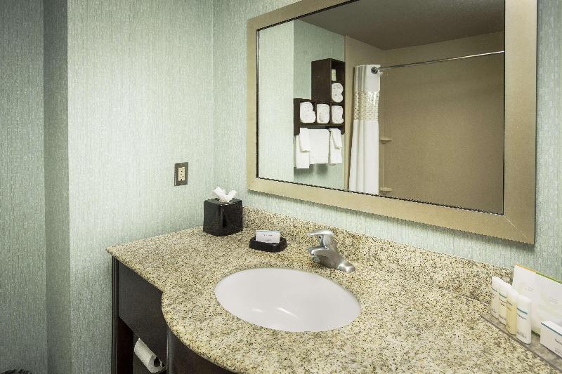 스탠다드 전망 룸, Hampton Inn & Suites Suisun City Waterfront