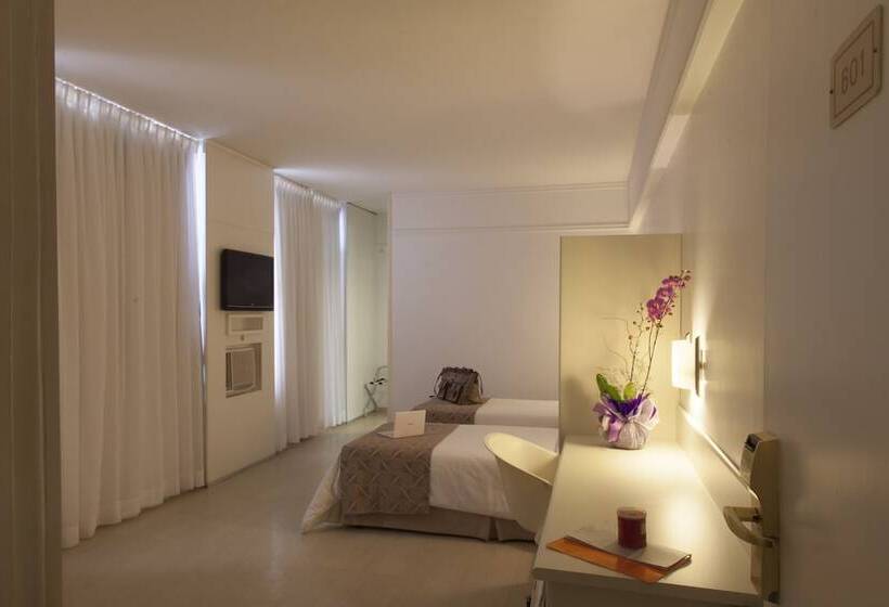 Habitació Superior, Boulevard Plaza