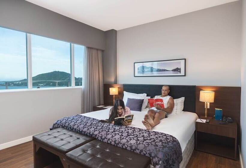 Номер Deluxe, Golden Tulip Porto Vitoria