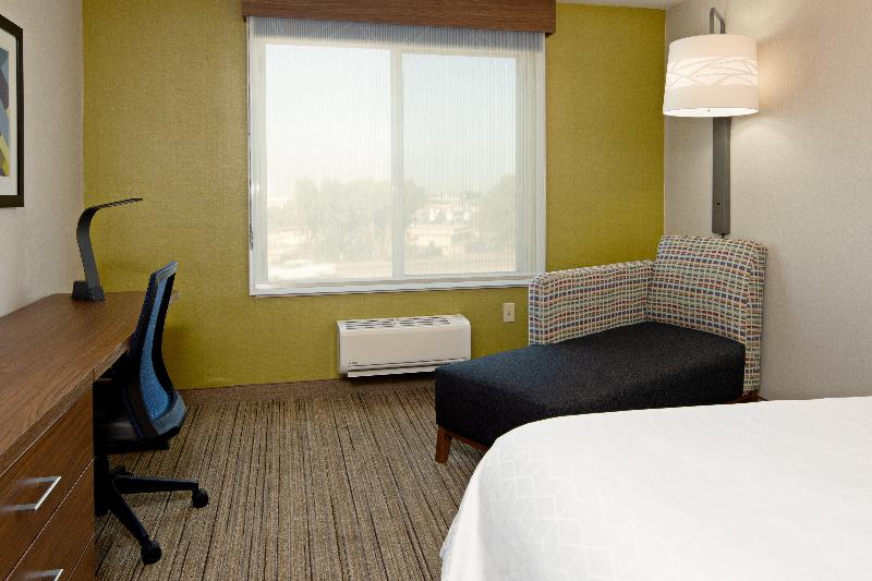 Номер Executive Кровать Кинг, Holiday Inn Express Fresno South, An Ihg