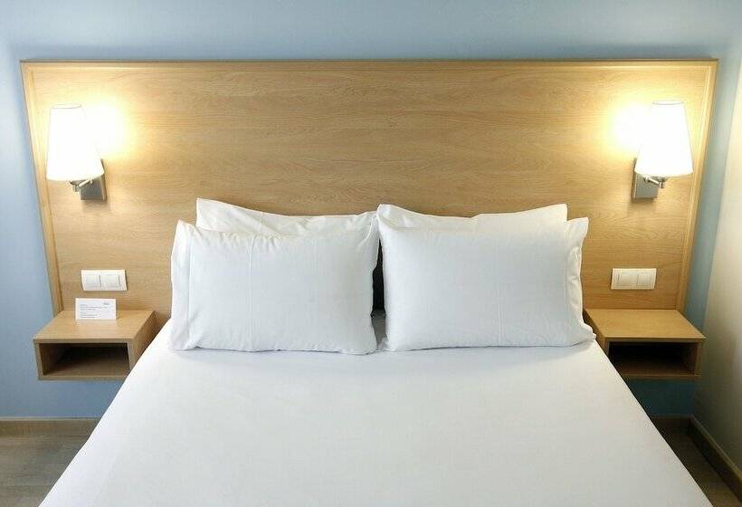 Habitación Estándar, Travelodge Valencia Aeropuerto