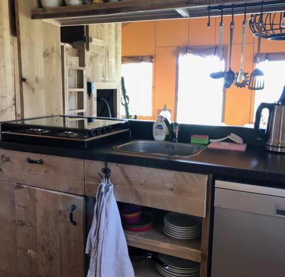 Standard Tent, Buitengoed De Boomgaard Utrecht   Bunnik
