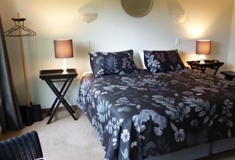 스탠다드 룸 가든 전망, Ashcroft Gardens Bed & Breakfast