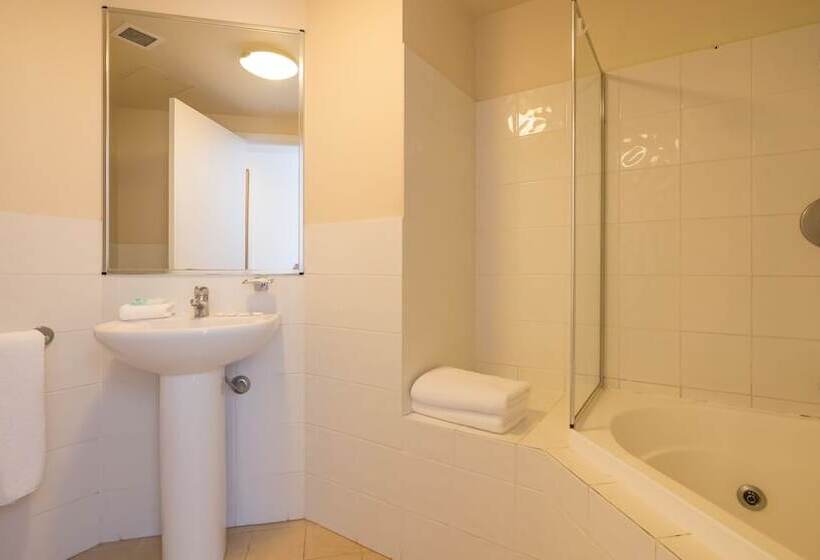 Апартаменты Пентхаус 1 Спальня, Broadbeach Savannah Resort